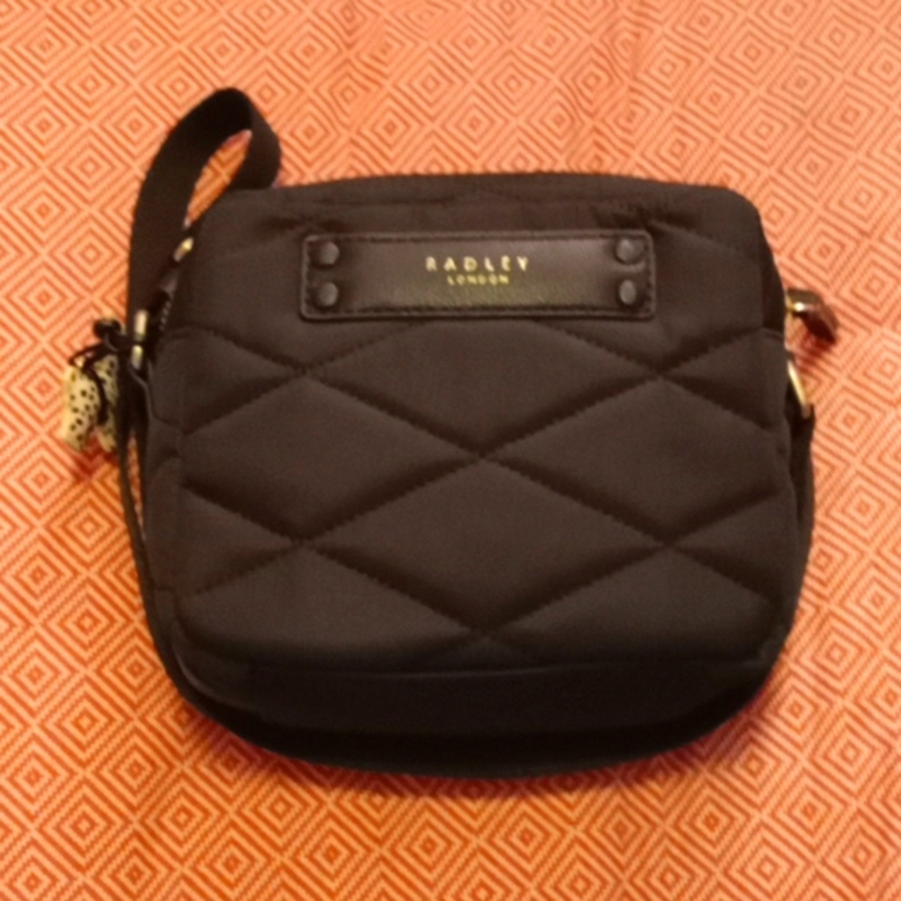 Radley London Black Camera Bag Crossbody Purse